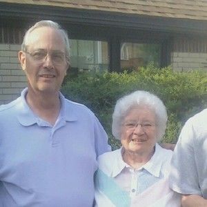 Meet your Posher, Kenneth